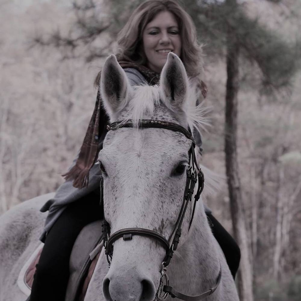 Meet your Posher,  !Marnie